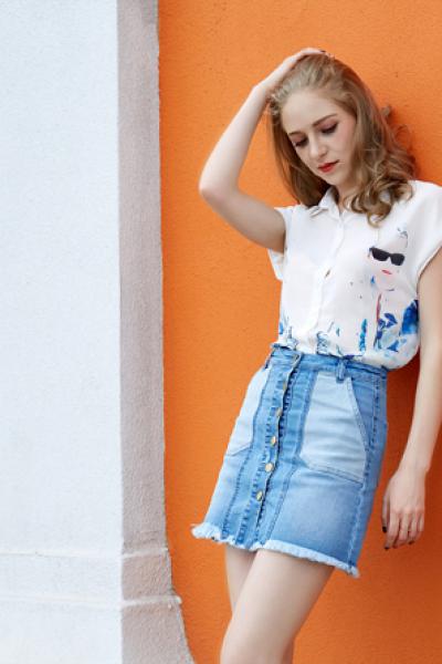 Jeans Women Denim Skirt Buttoned With Contrast Patch Pocket 3