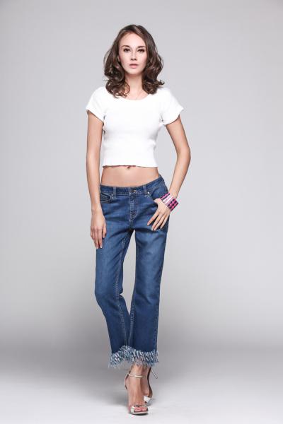 Jeans Women Denim Pants Middle Waistband and Fringed Design Hemline