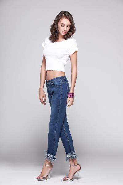 Jeans Women Denim Pants Middle Waistband and Fringed Design Hemline