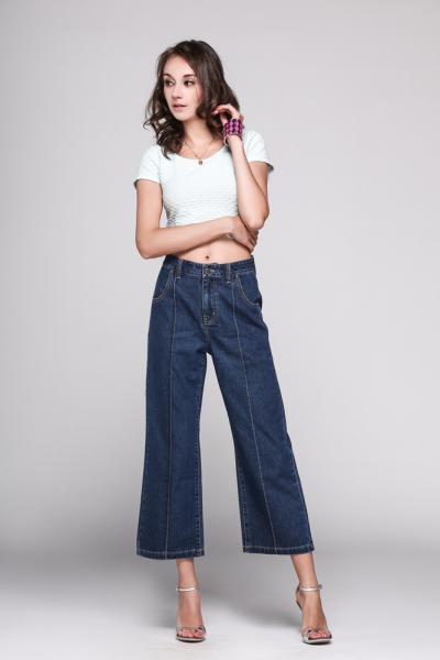 Jeans Women Denim Pants Casual Fit Middle Waist and Slightly Short Flare Legs Crop