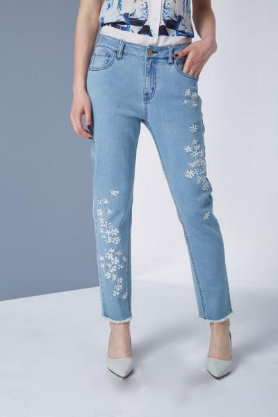 Jeans Women Denim Pants with Elegant Solid Color Embroidery